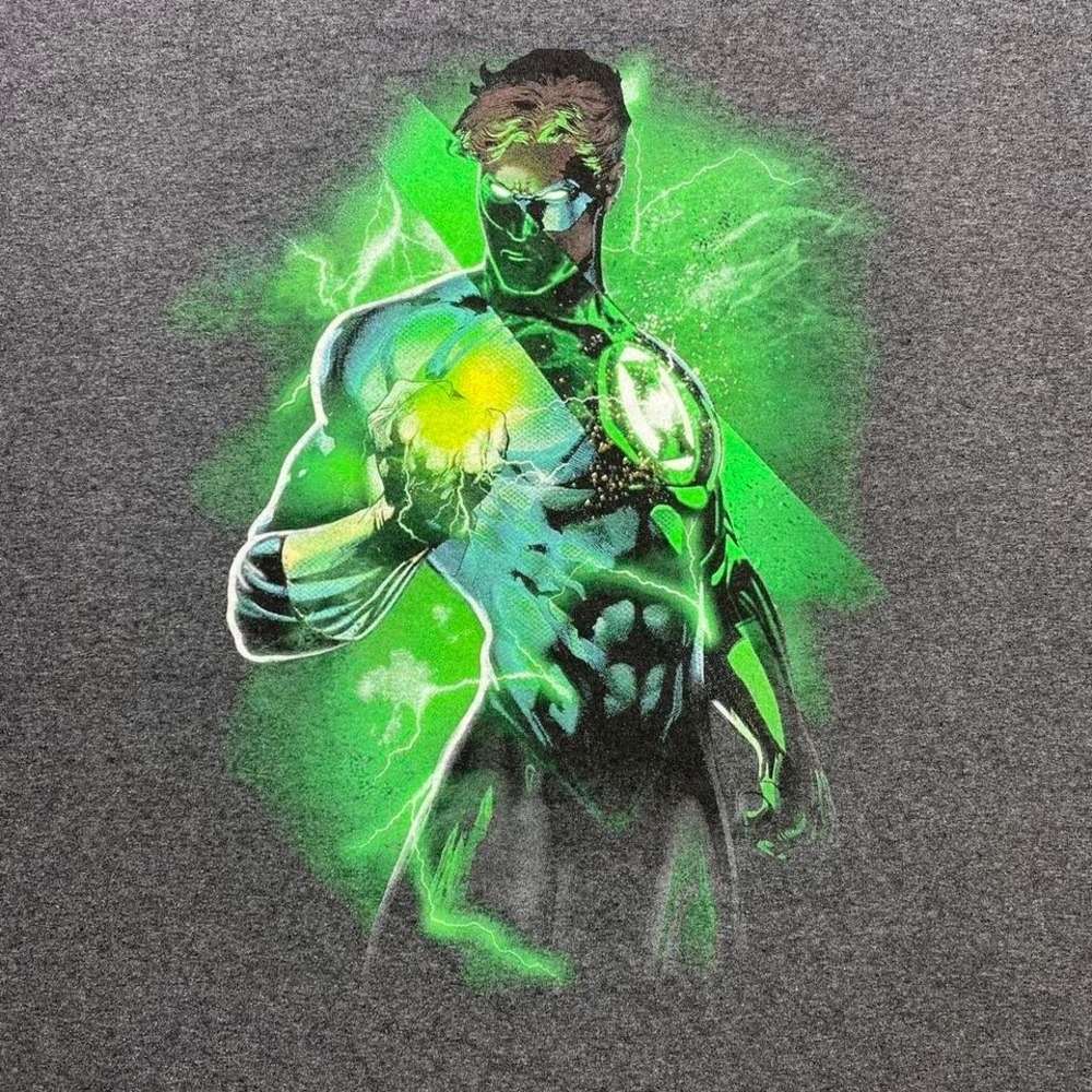 DC Comics x Green Lantern green shirt